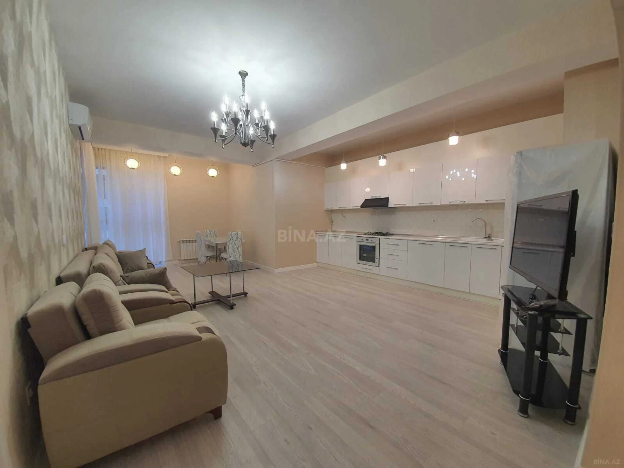 Kirayə verilir 2 otaqlı mənzil 85 m²