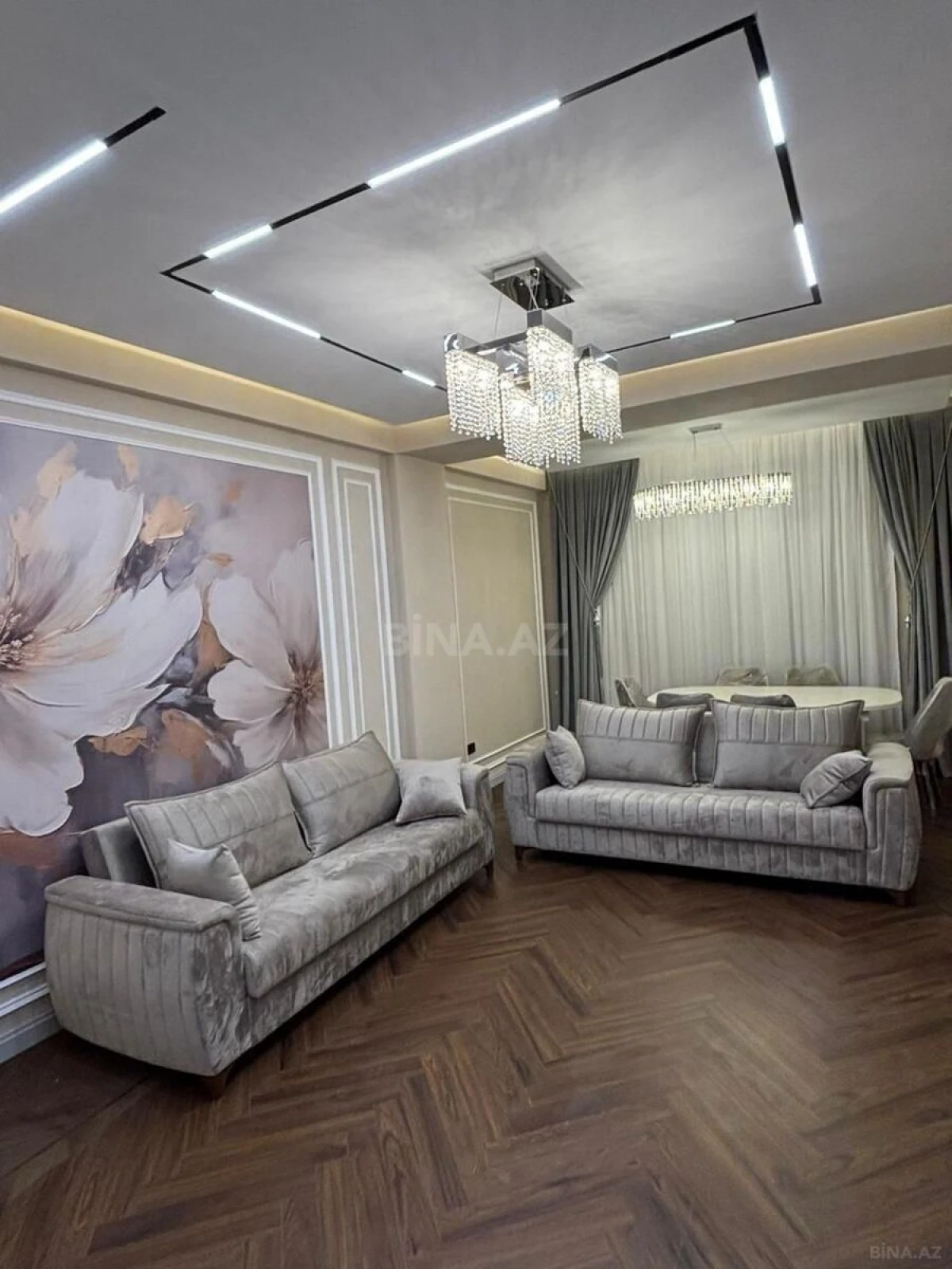 Kirayə verilir 3 otaqlı mənzil 125 m²