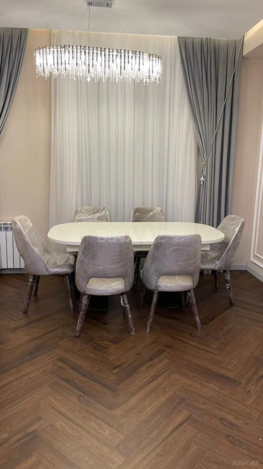 Kirayə verilir 3 otaqlı mənzil 125 m²