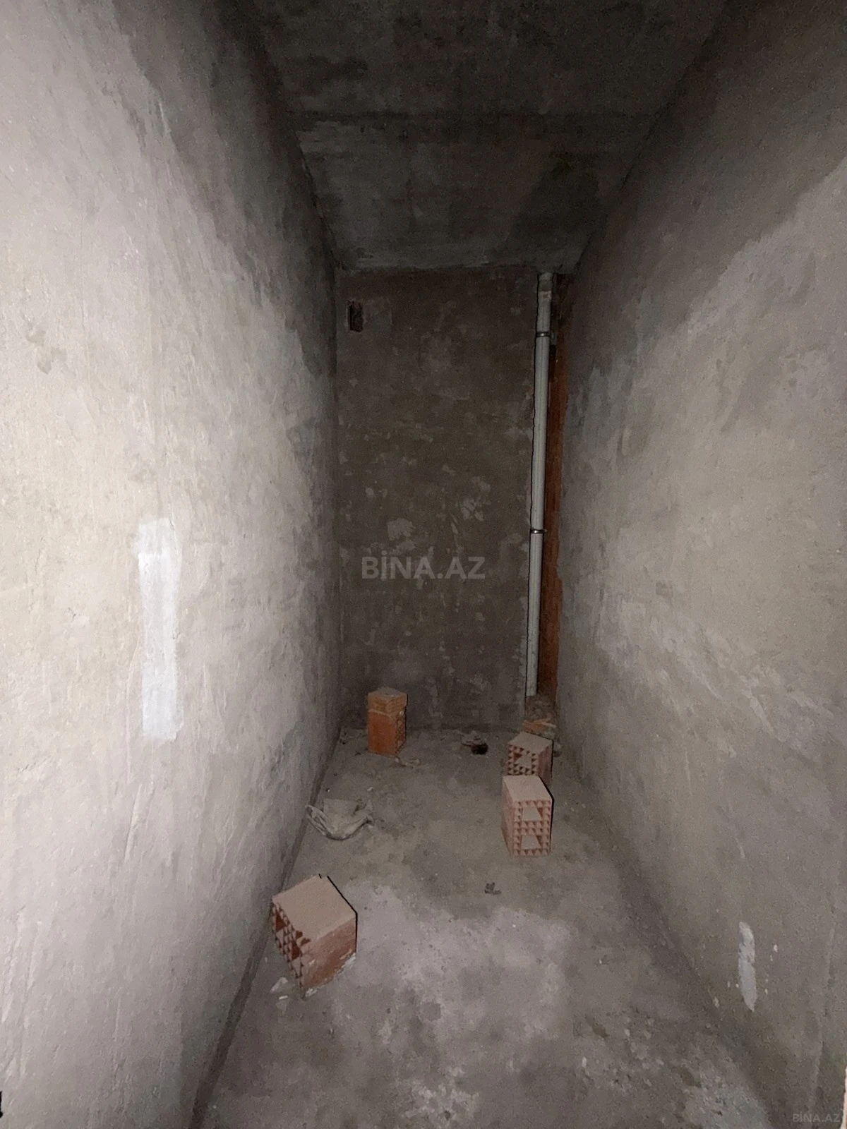 Satılır 2 otaqlı mənzil 97 m²