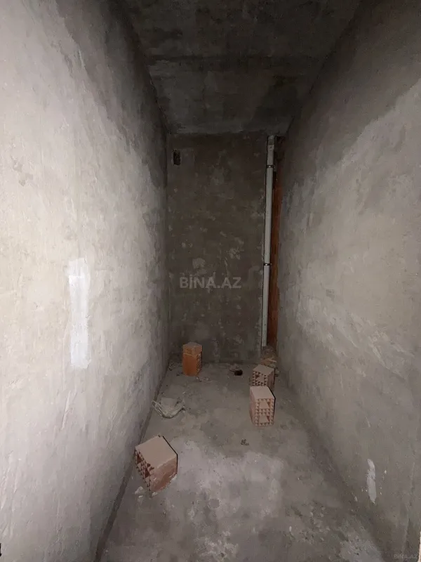 Satılır 2 otaqlı mənzil 97 m²