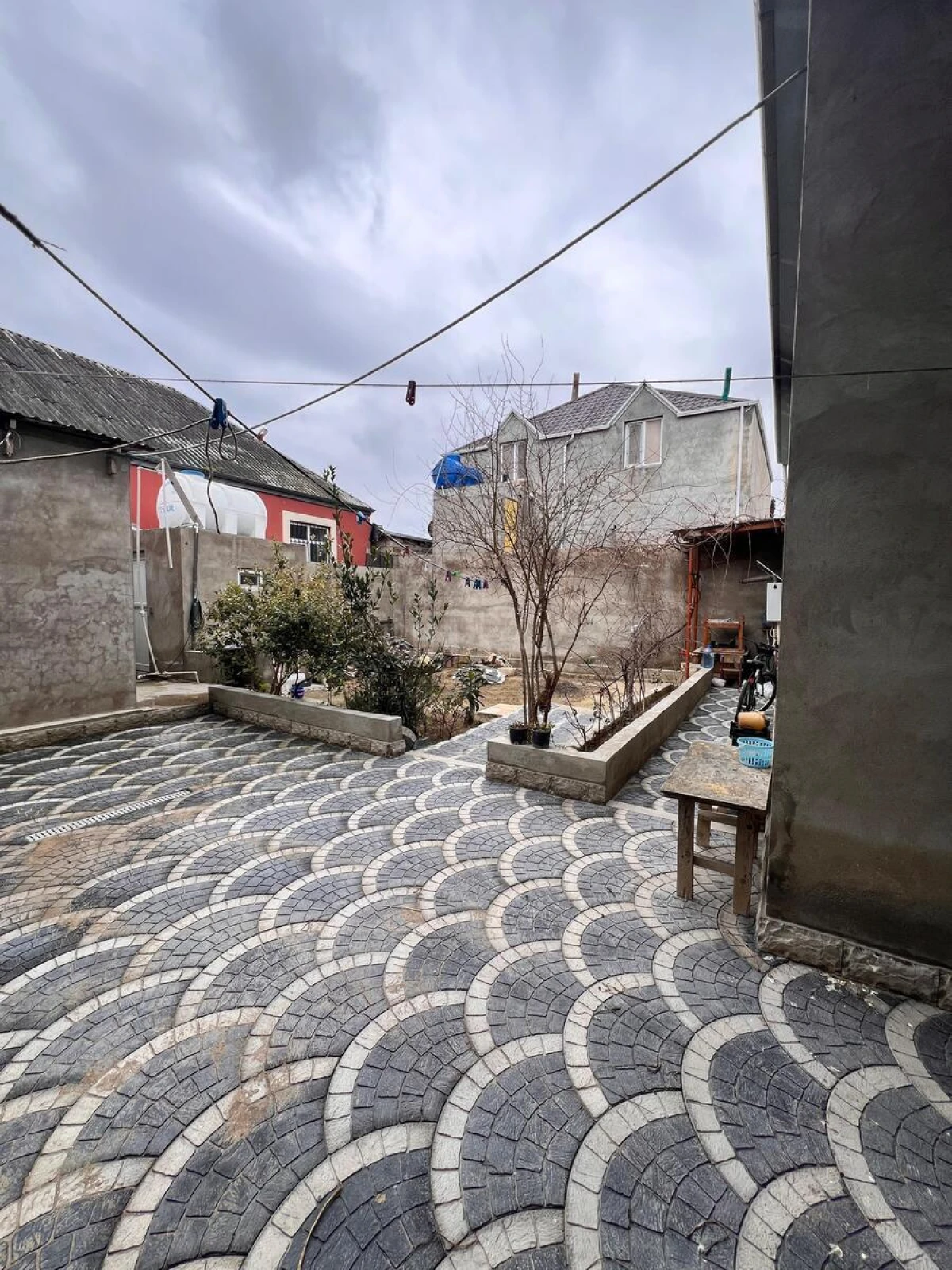 Satılır 3 otaqlı həyət evi 100 m²