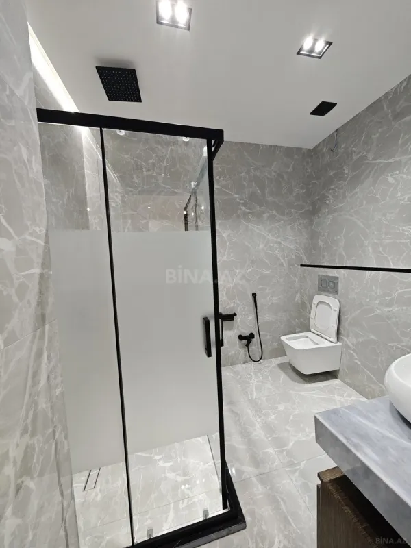 Satılır 2 otaqlı mənzil 88 m²