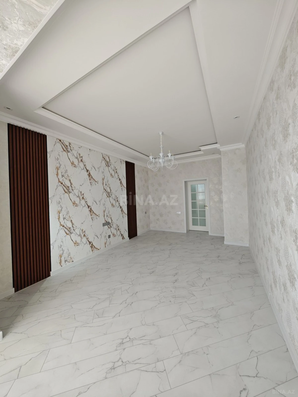 Satılır 2 otaqlı mənzil 88 m²