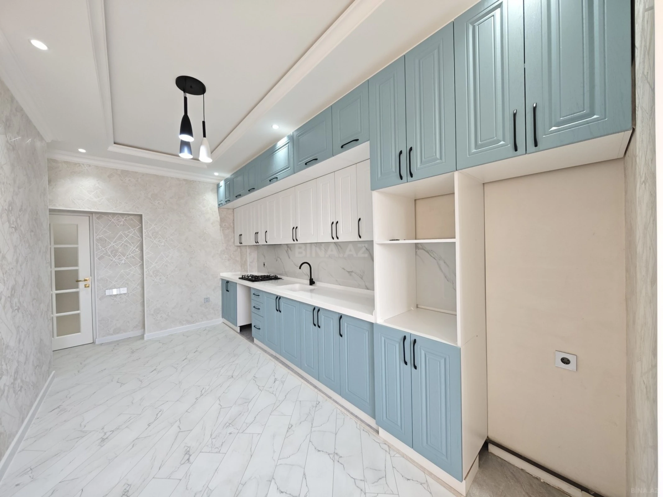 Satılır 2 otaqlı mənzil 88 m²