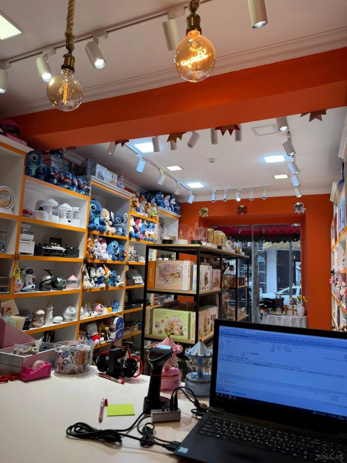 Satılır obyekt 67 m²