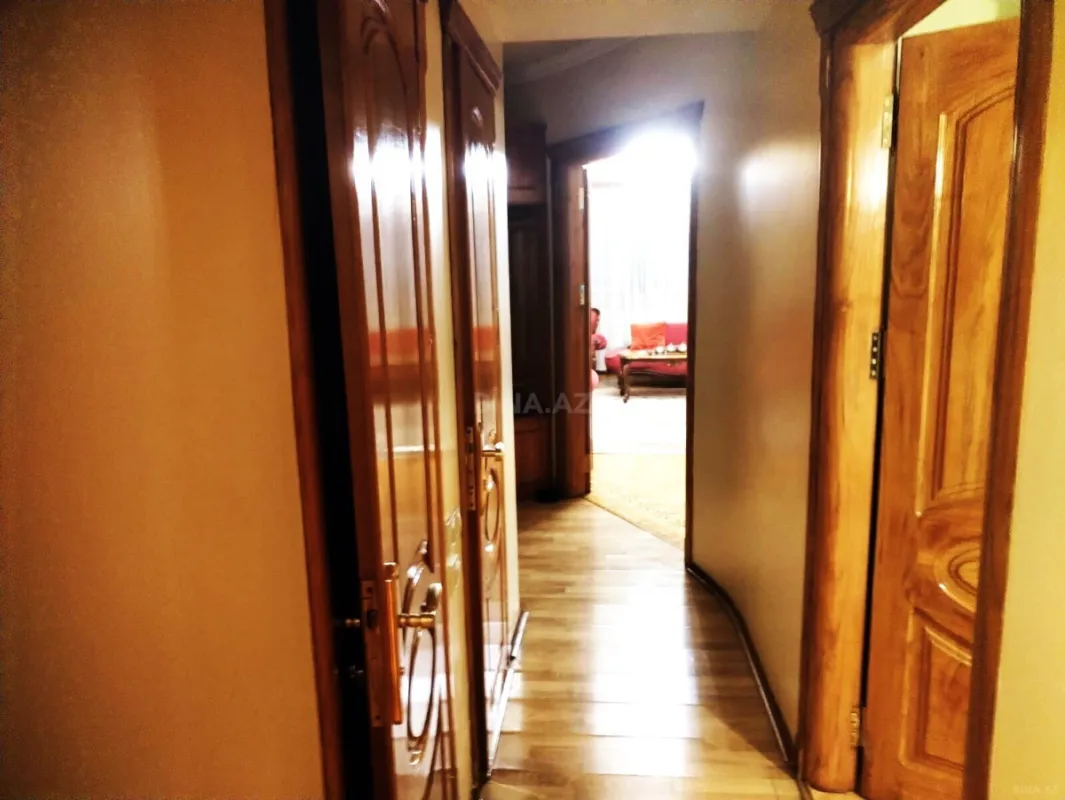 Satılır 3 otaqlı mənzil 100 m²