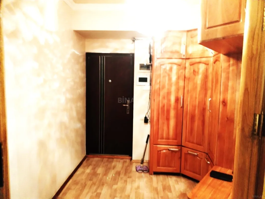 Satılır 3 otaqlı mənzil 100 m²