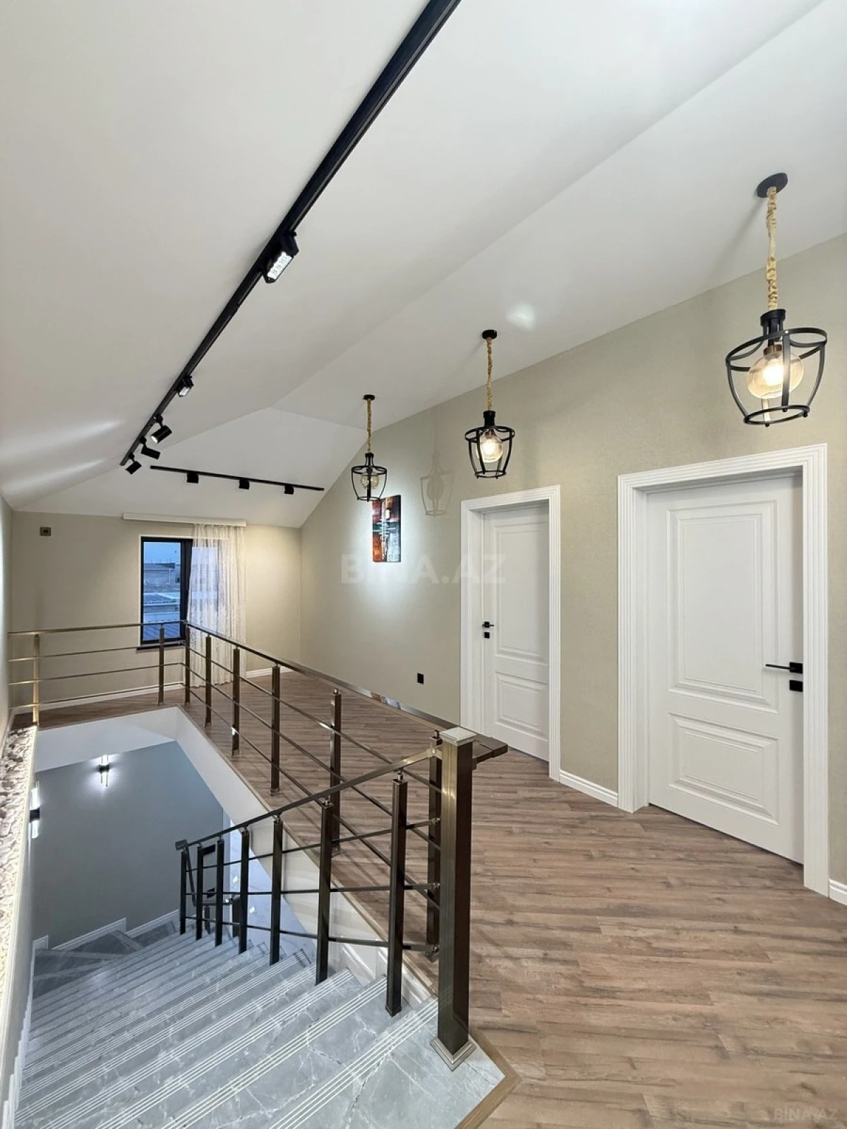 Satılır 4 otaqlı həyət evi 150 m²