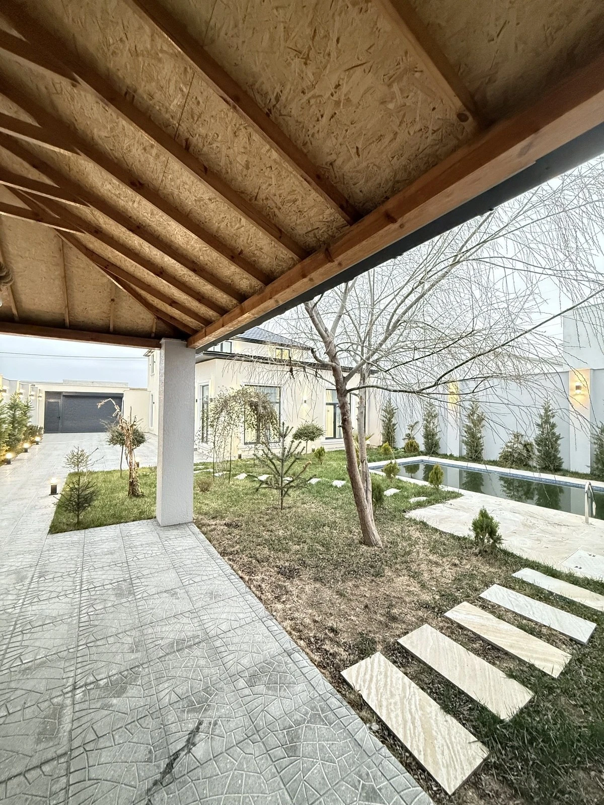 Satılır 4 otaqlı həyət evi 150 m²