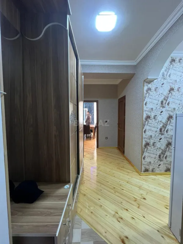 Satılır 2 otaqlı mənzil 55 m²