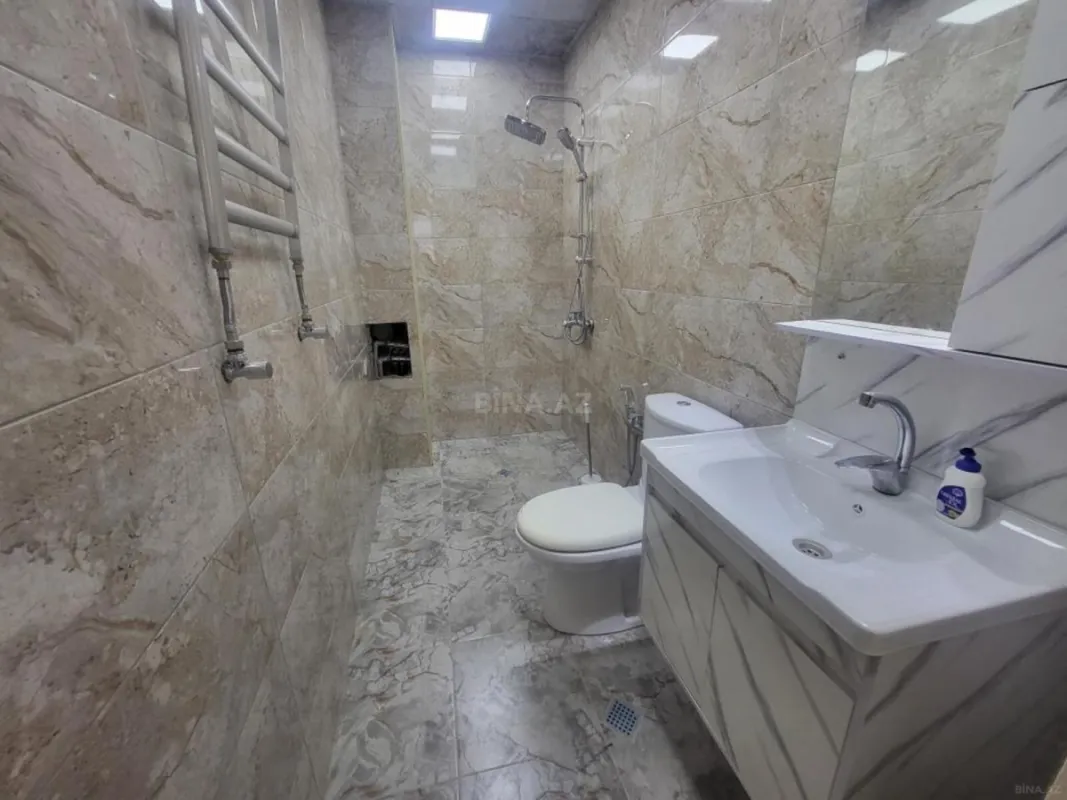 Kirayə verilir 2 otaqlı mənzil 94 m²