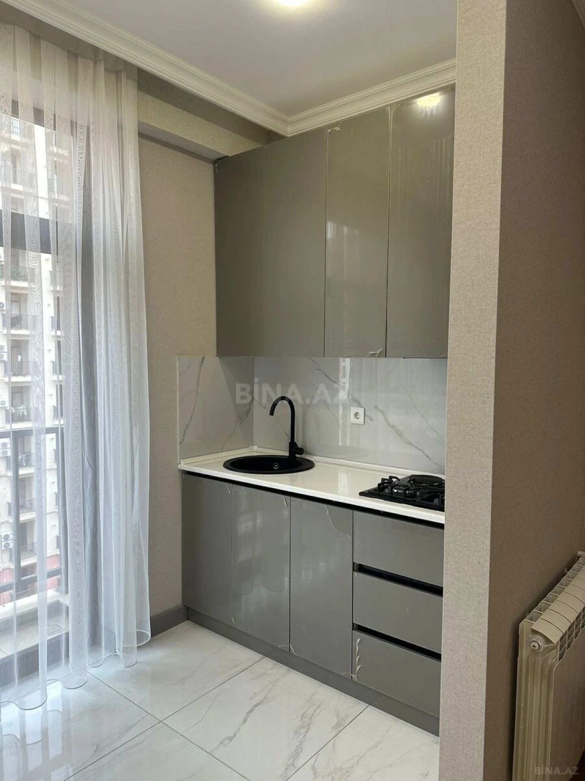 Kirayə verilir 2 otaqlı mənzil 68 m²