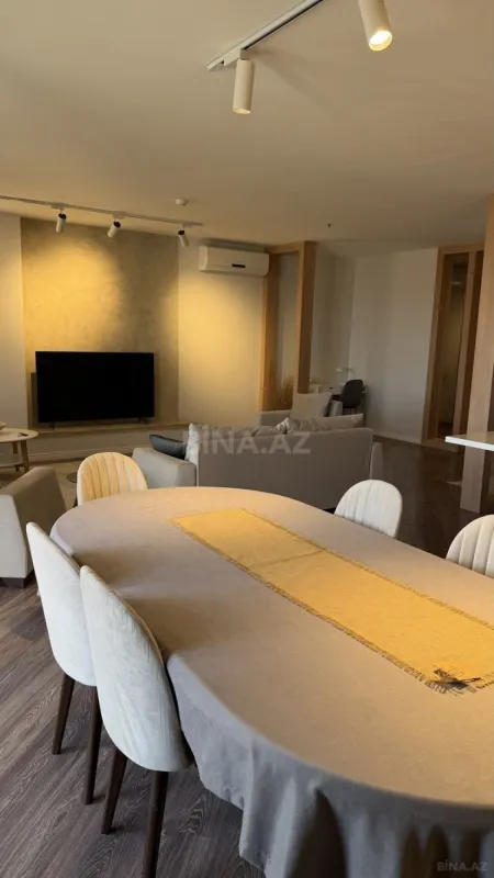 Kirayə verilir 3 otaqlı mənzil 160 m²