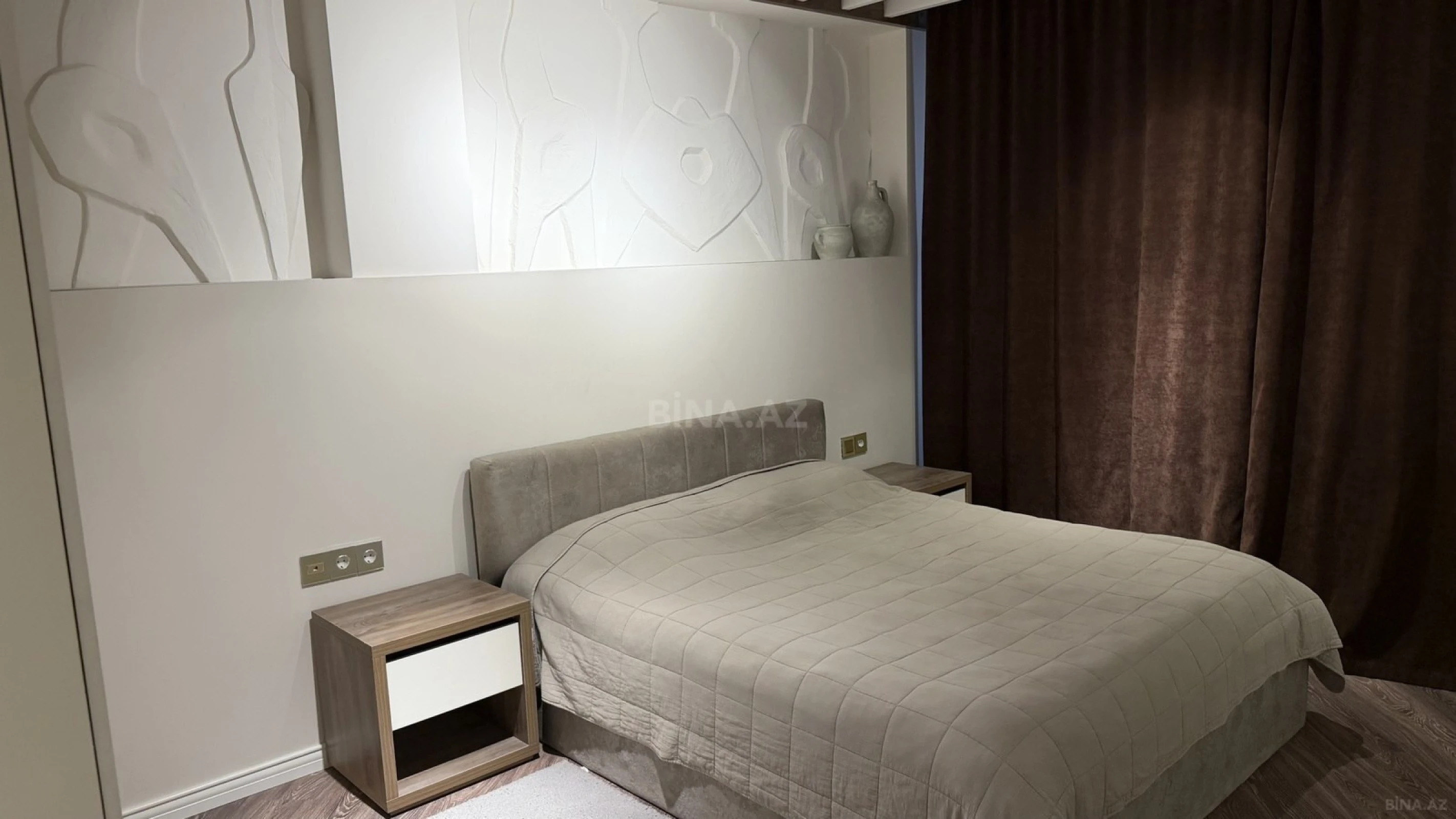 Kirayə verilir 3 otaqlı mənzil 160 m²