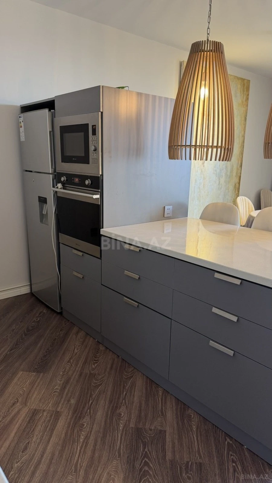 Kirayə verilir 3 otaqlı mənzil 160 m²