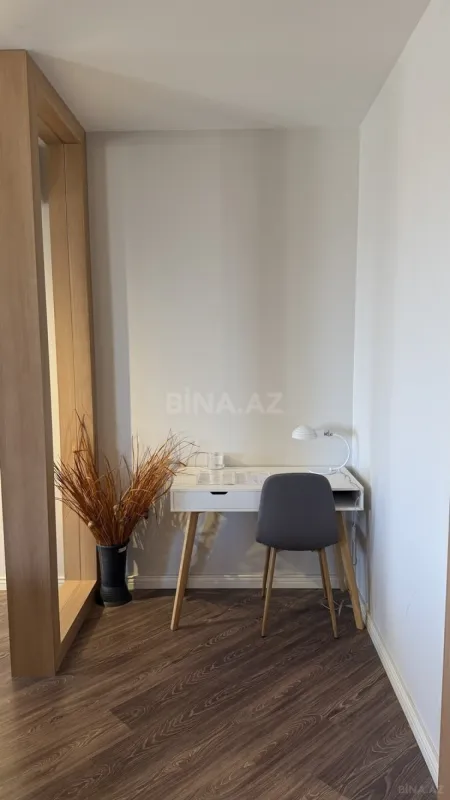 Kirayə verilir 3 otaqlı mənzil 160 m²