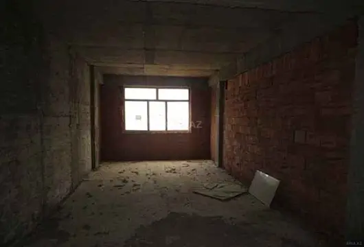 Satılır 1 otaqlı mənzil 55 m²