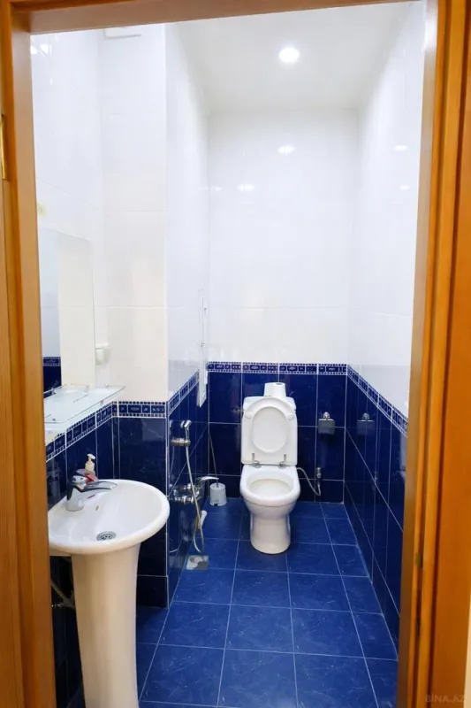 Satılır 3 otaqlı mənzil 142 m²