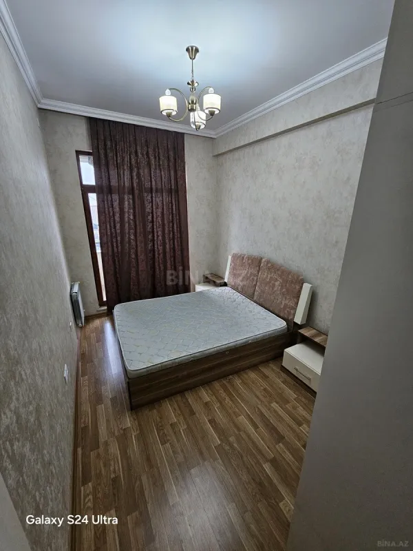 Kirayə verilir 3 otaqlı mənzil 120 m²