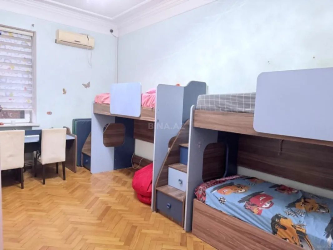 Satılır 3 otaqlı mənzil 85 m²