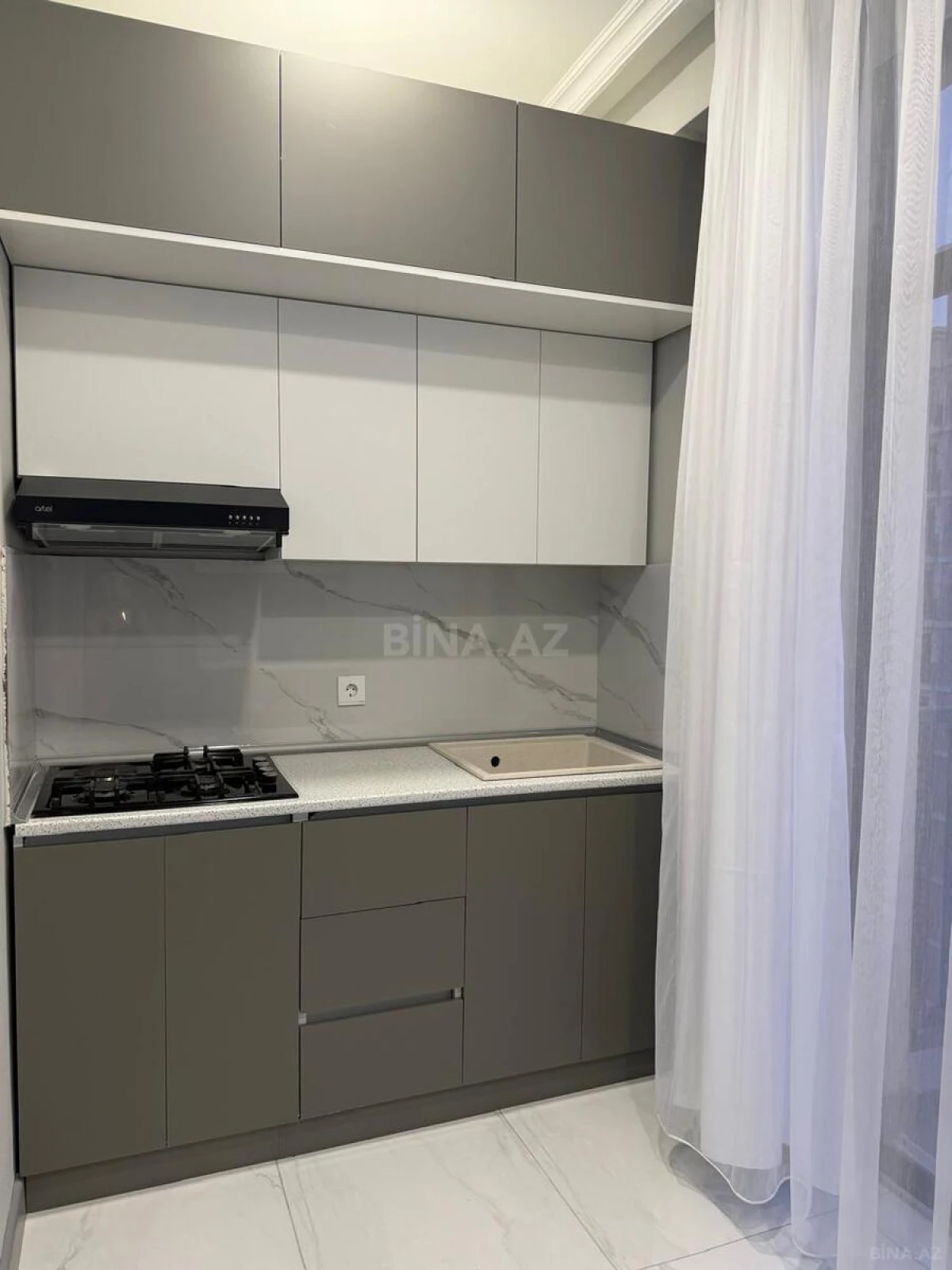 Kirayə verilir 2 otaqlı mənzil 60 m²