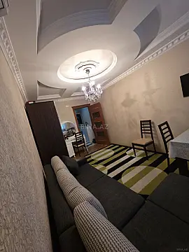 Satılır 2 otaqlı mənzil 52 m²