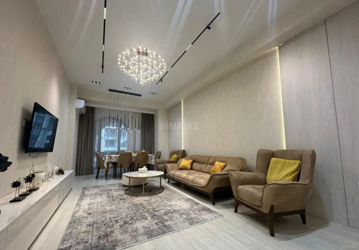 Satılır 3 otaqlı mənzil 107 m²