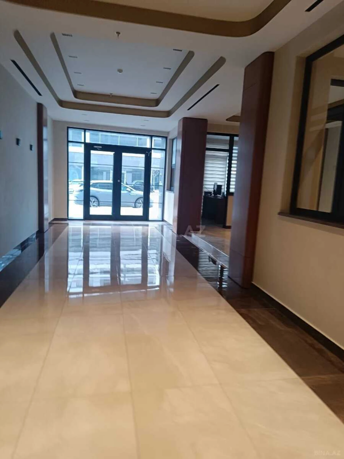 Kirayə verilir 3 otaqlı mənzil 150 m²