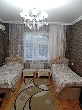 Satılır 4 otaqlı mənzil 90 m²