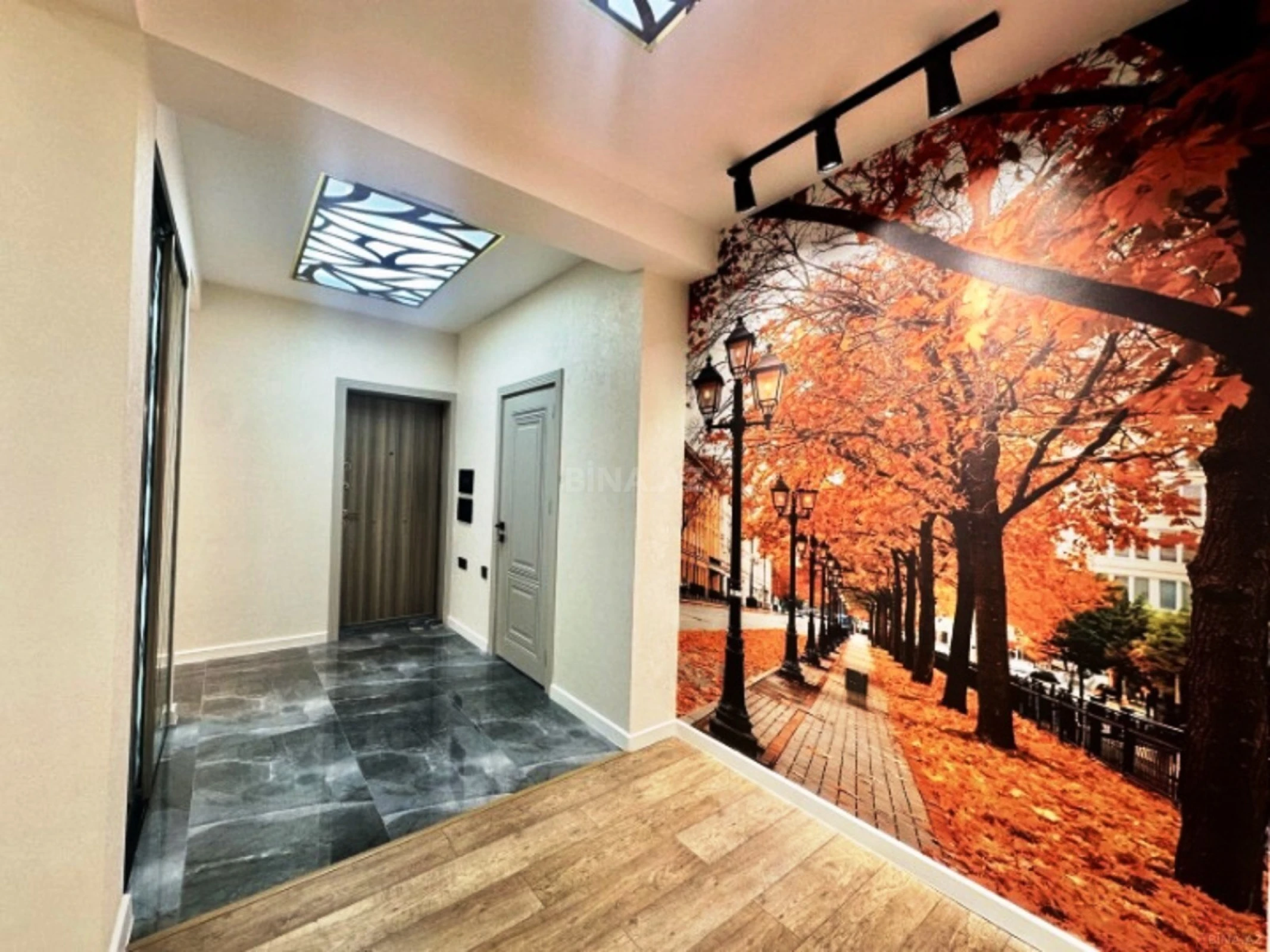 Satılır 3 otaqlı mənzil 100 m²