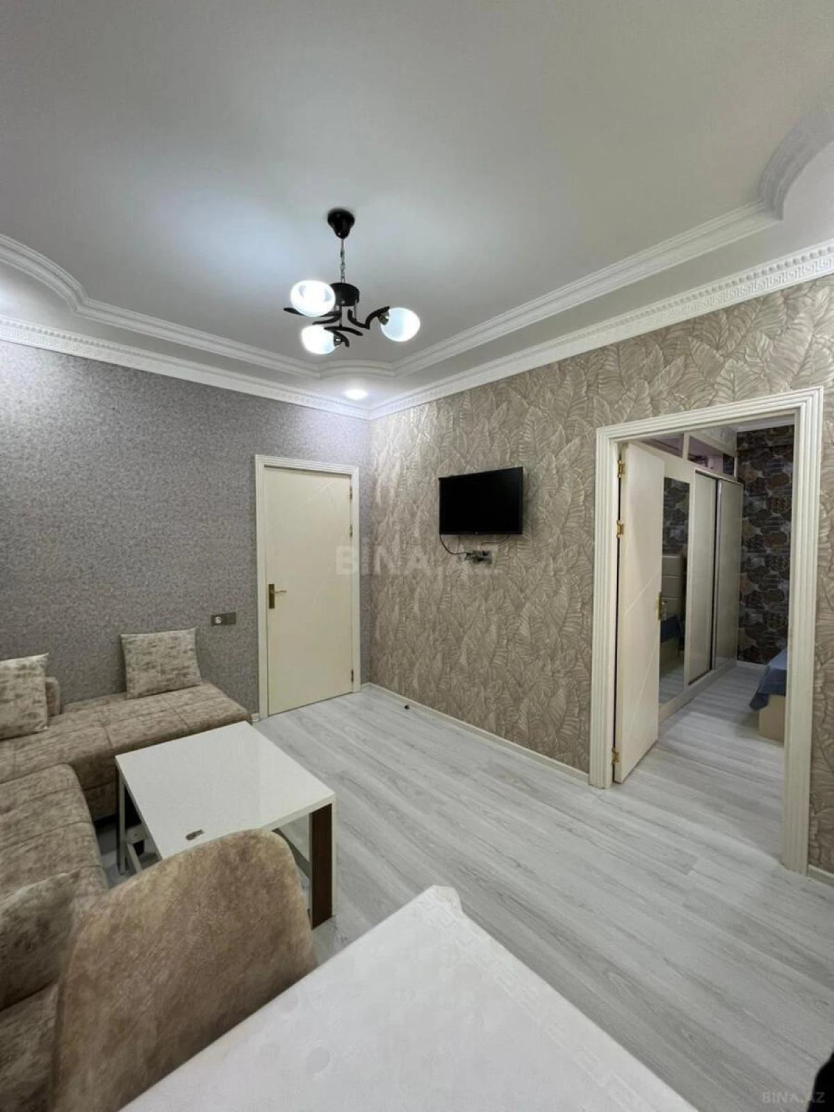 Satılır 3 otaqlı mənzil 57 m²