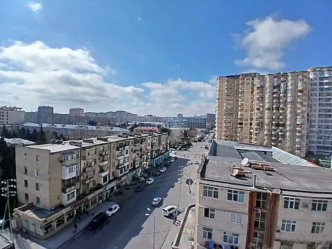 Satılır 3 otaqlı mənzil 110 m²