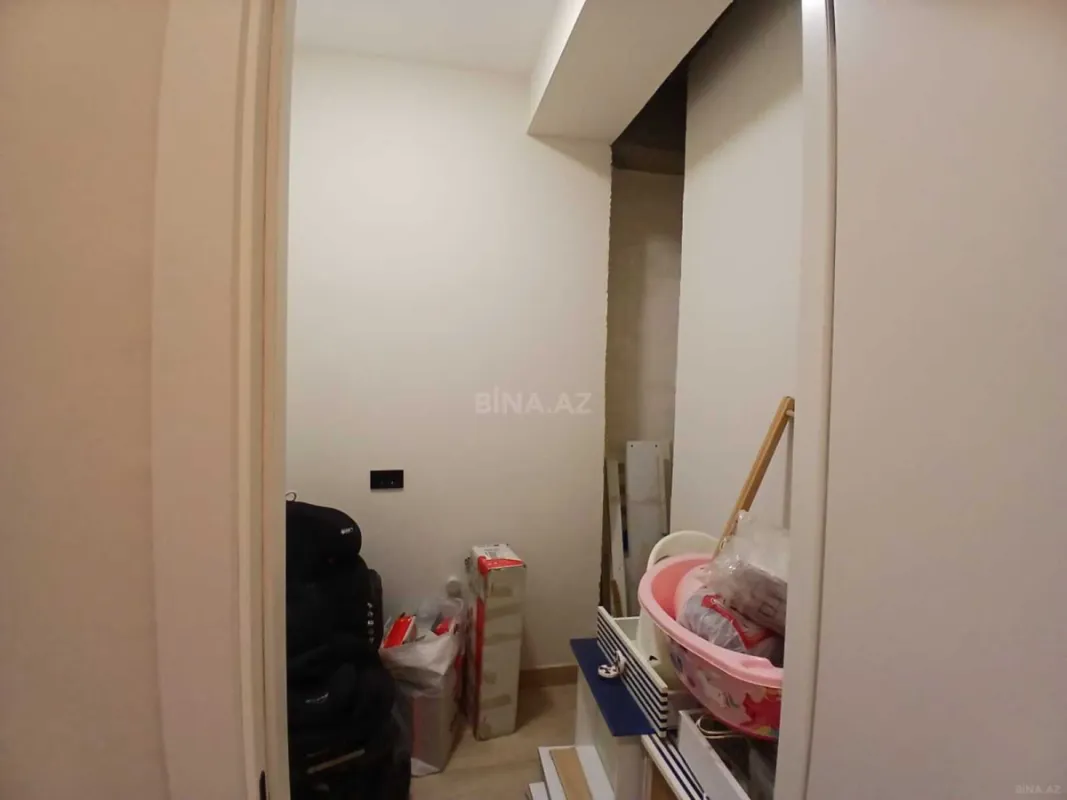 Satılır 3 otaqlı mənzil 110 m²