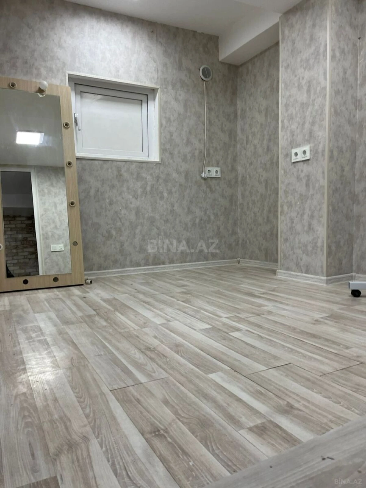 Kirayə verilir obyekt 45 m²