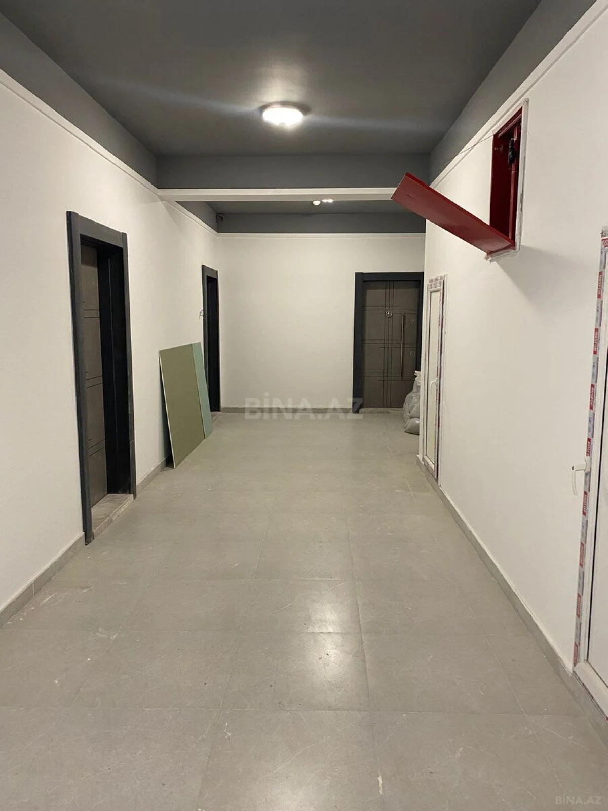 Satılır 2 otaqlı mənzil 108.8 m²
