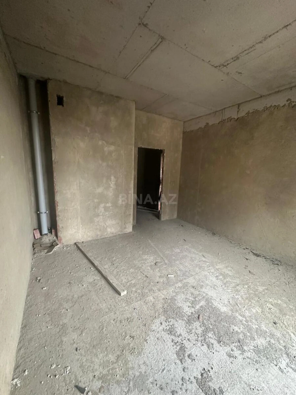 Satılır 3 otaqlı mənzil 143 m²