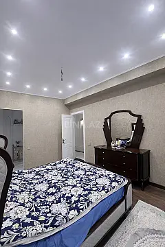 Satılır 3 otaqlı mənzil 146.4 m²