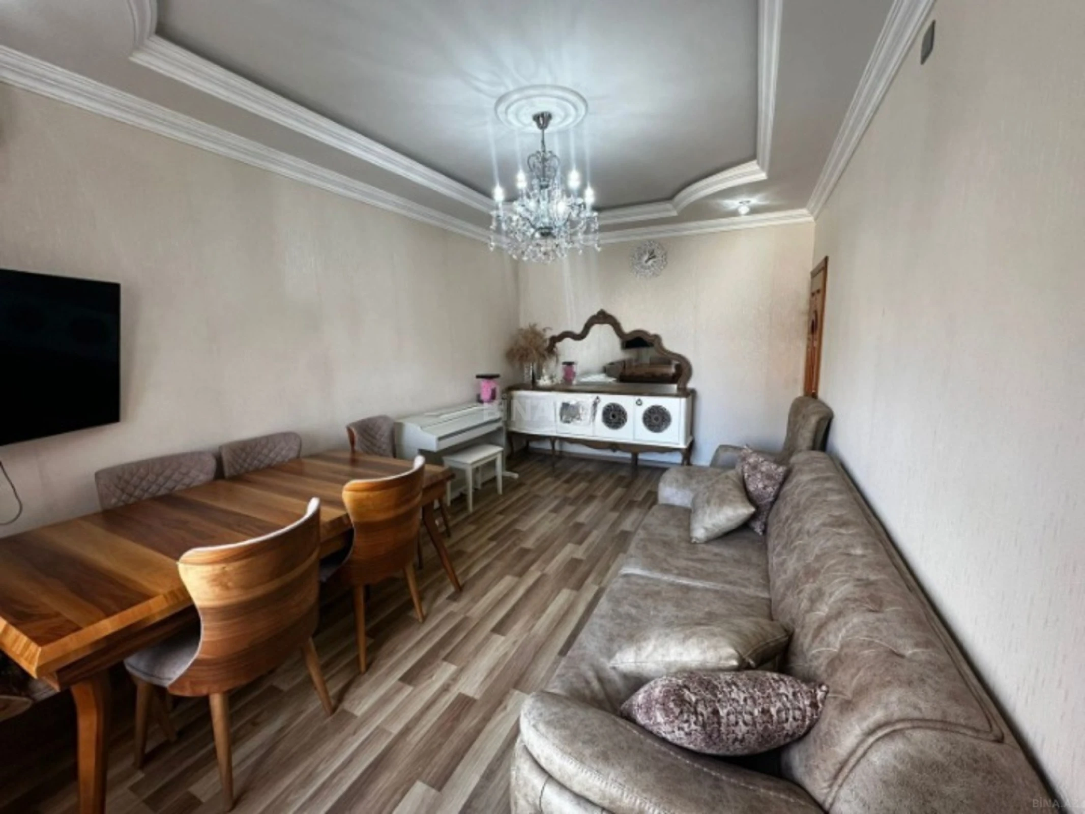 Satılır 3 otaqlı mənzil 65 m²