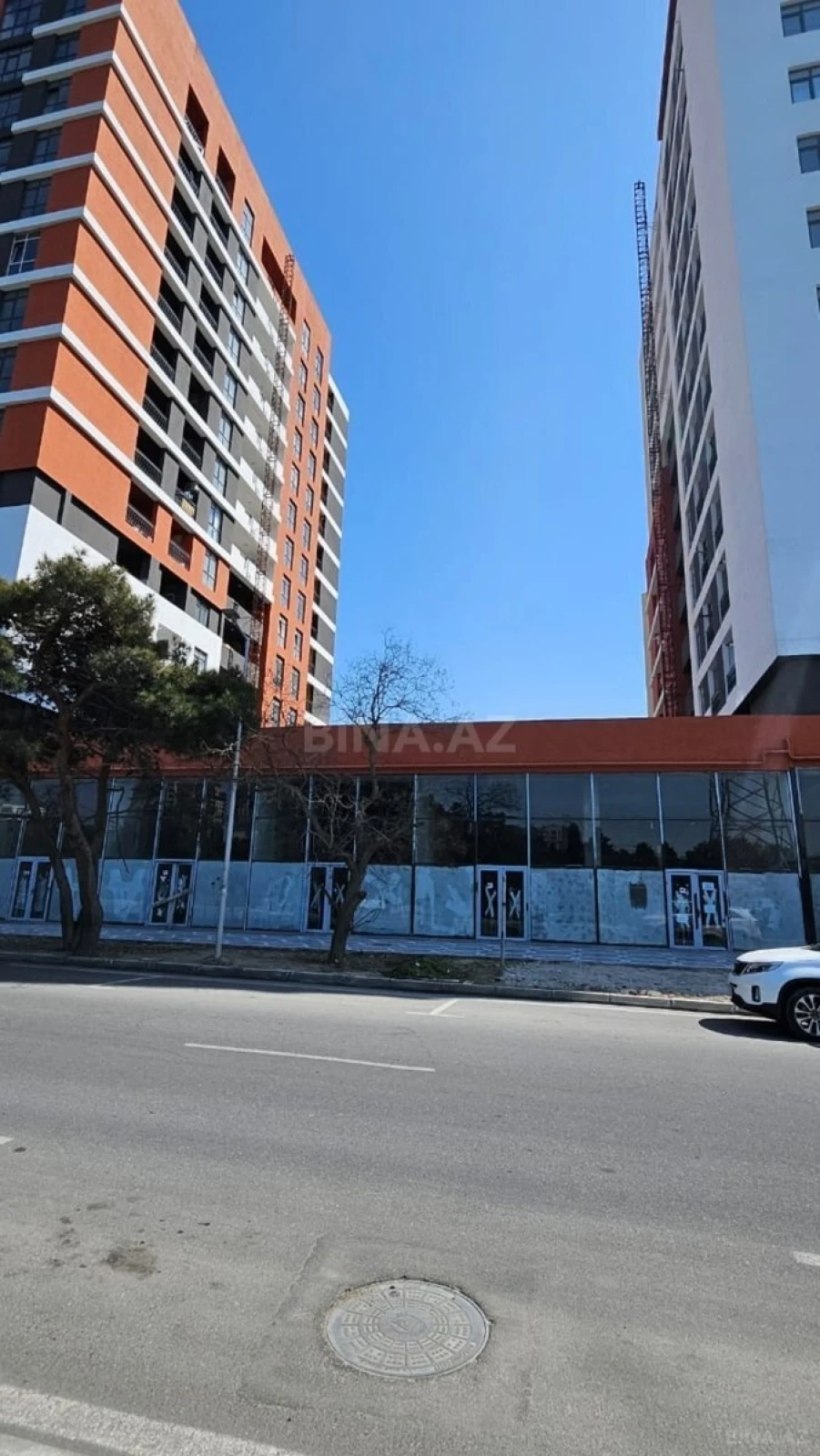 Satılır obyekt 90 m²