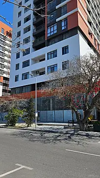 Satılır obyekt 90 m²