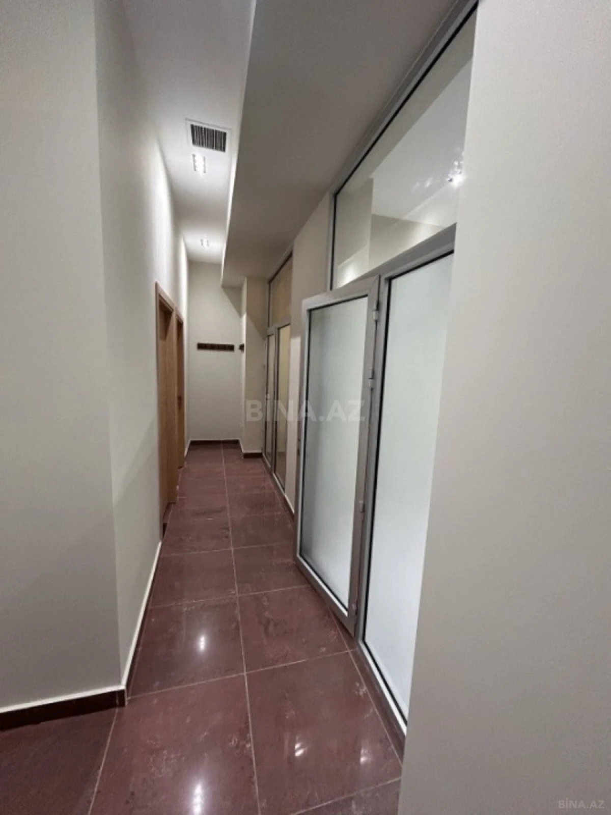 Kirayə verilir obyekt 70 m²