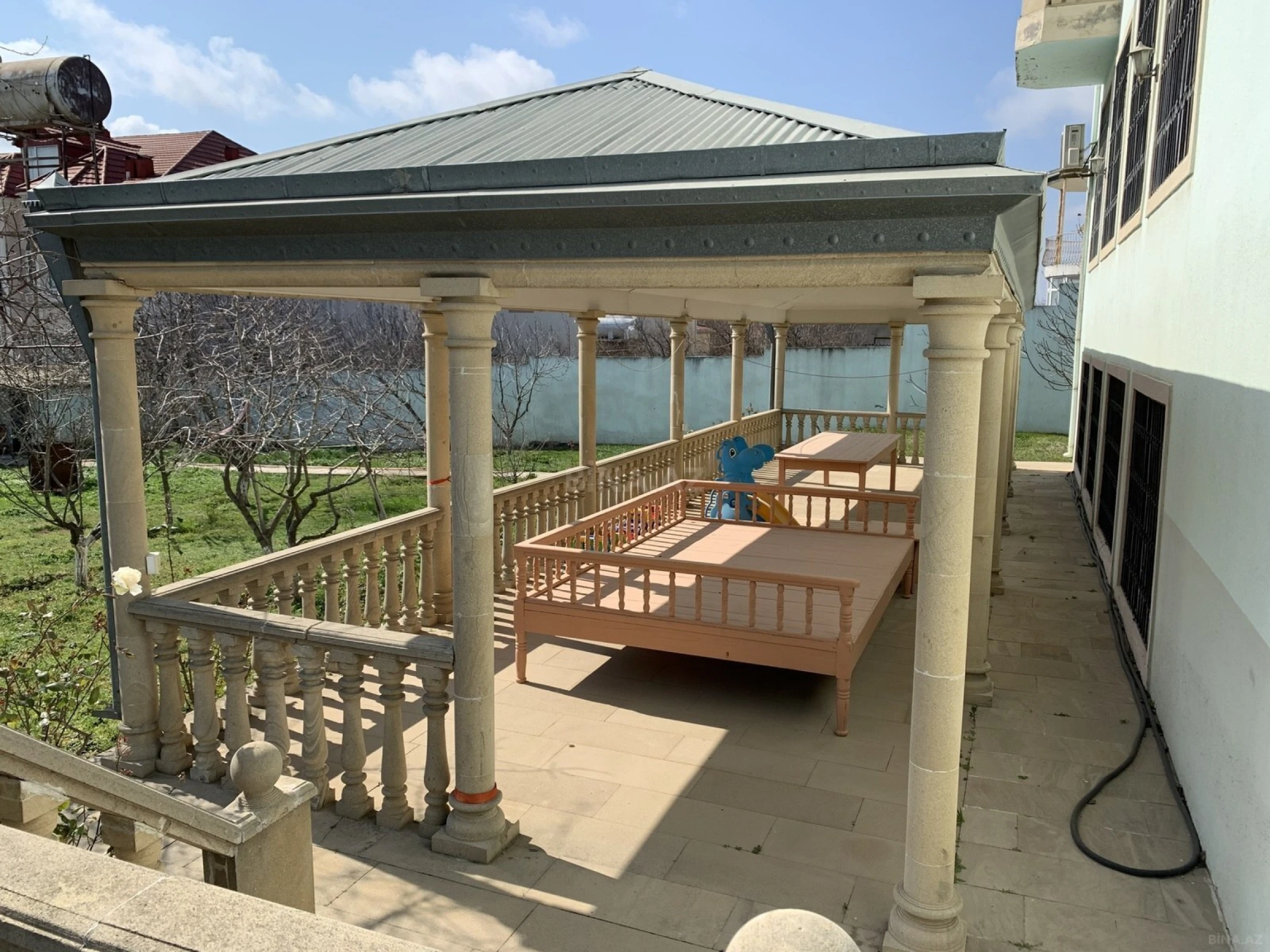 Kirayə verilir obyekt 1200 m²