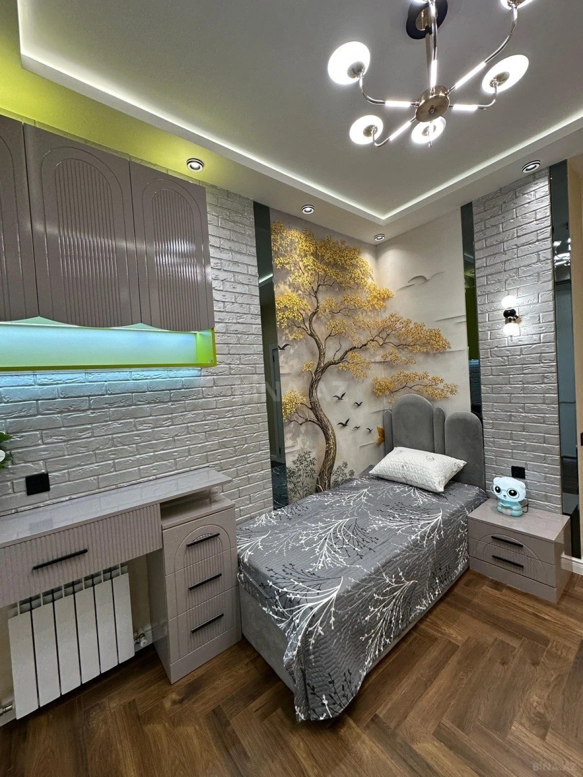 Satılır 3 otaqlı mənzil 82 m²