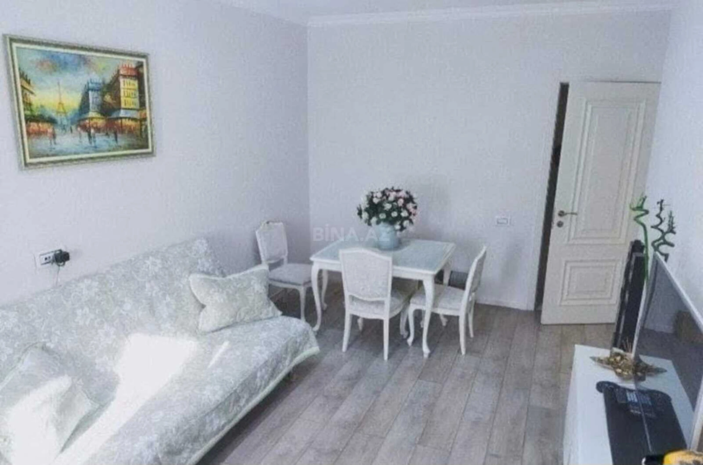 Satılır 2 otaqlı mənzil 65 m²