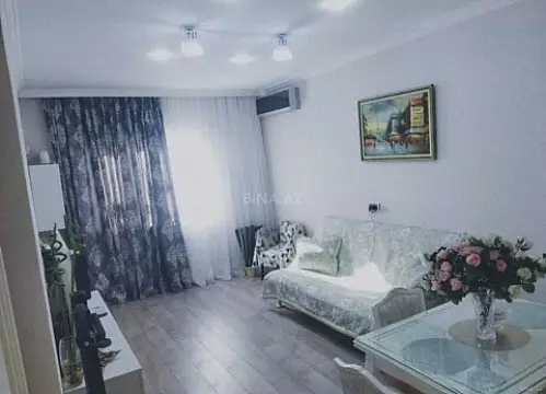 Satılır 2 otaqlı mənzil 65 m²