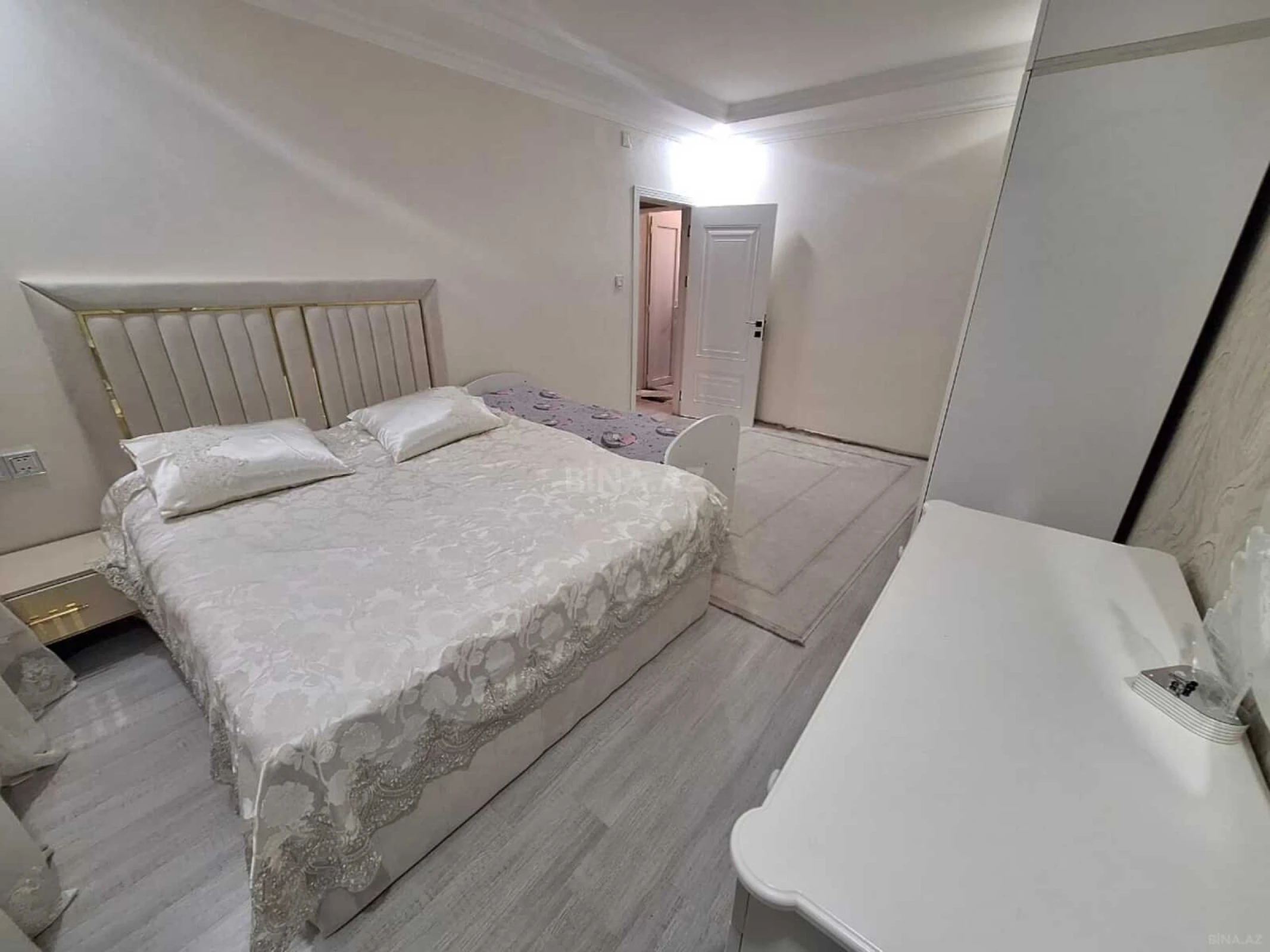 Satılır 3 otaqlı mənzil 62 m²