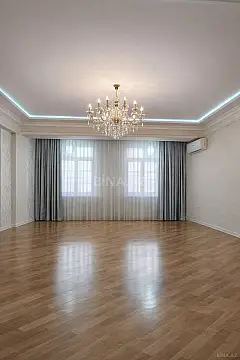 Satılır 4 otaqlı mənzil 180 m² — Bakı, Badamdar 4 otaq 180.00 m²