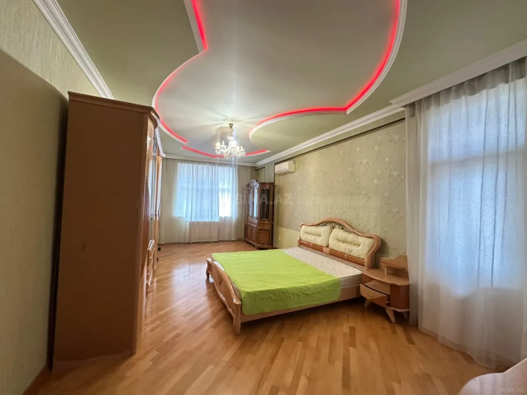 Kirayə verilir 3 otaqlı mənzil 98 m²