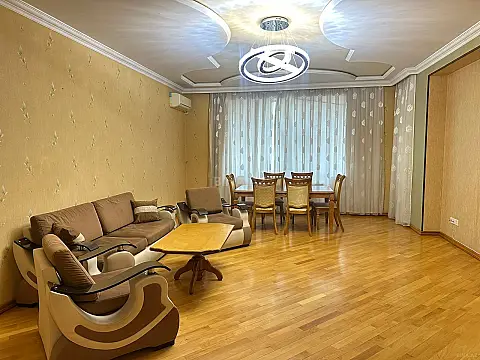 Kirayə verilir 3 otaqlı mənzil 98 m² — Bakı, 8-ci kilometr 3 otaq 98.00 m²